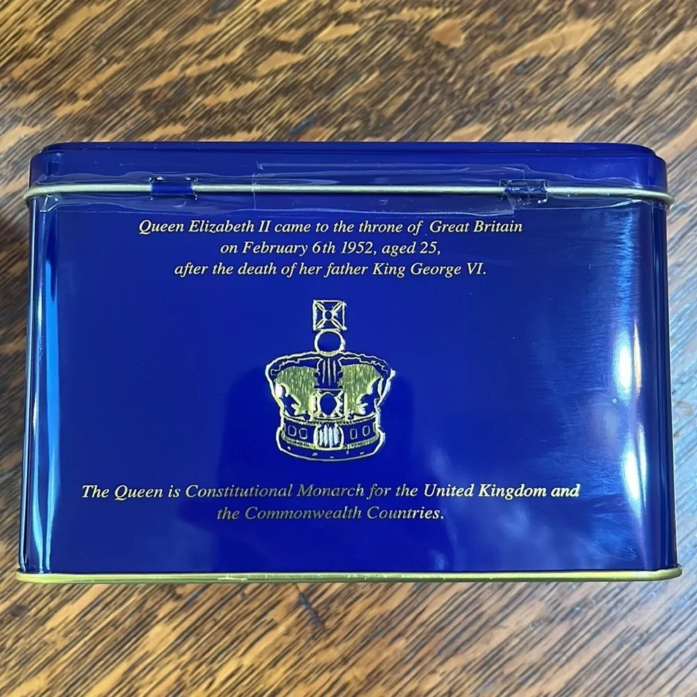 🇬🇧 QUEEN ELIZABETH II ENGLISH BREAKFAST TEA Sealed Tin w/ 40 English teabags ✨